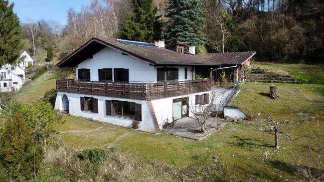 Einfamilienhaus Überlingen - 10 Zimmer, 355 m&sup2;, 1.480.000&euro; | Angebot:25887380