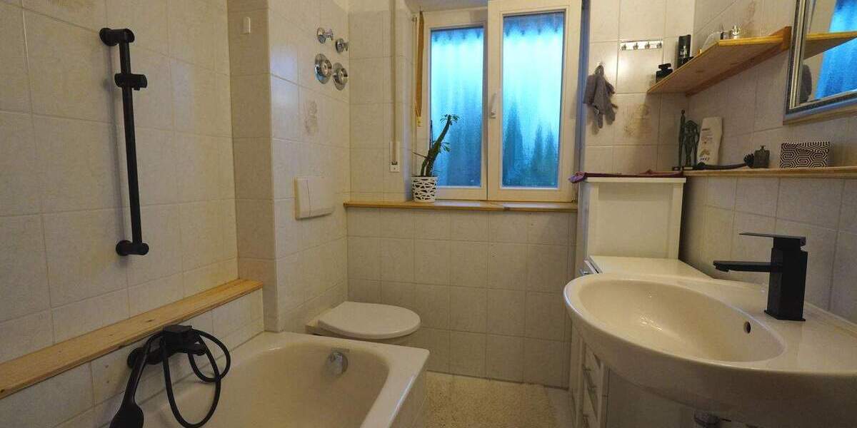 Etagenwohnung Heiligenberg - 3 Zimmer, 76 m&sup2;, 265.000&euro; | Angebot:25743462
