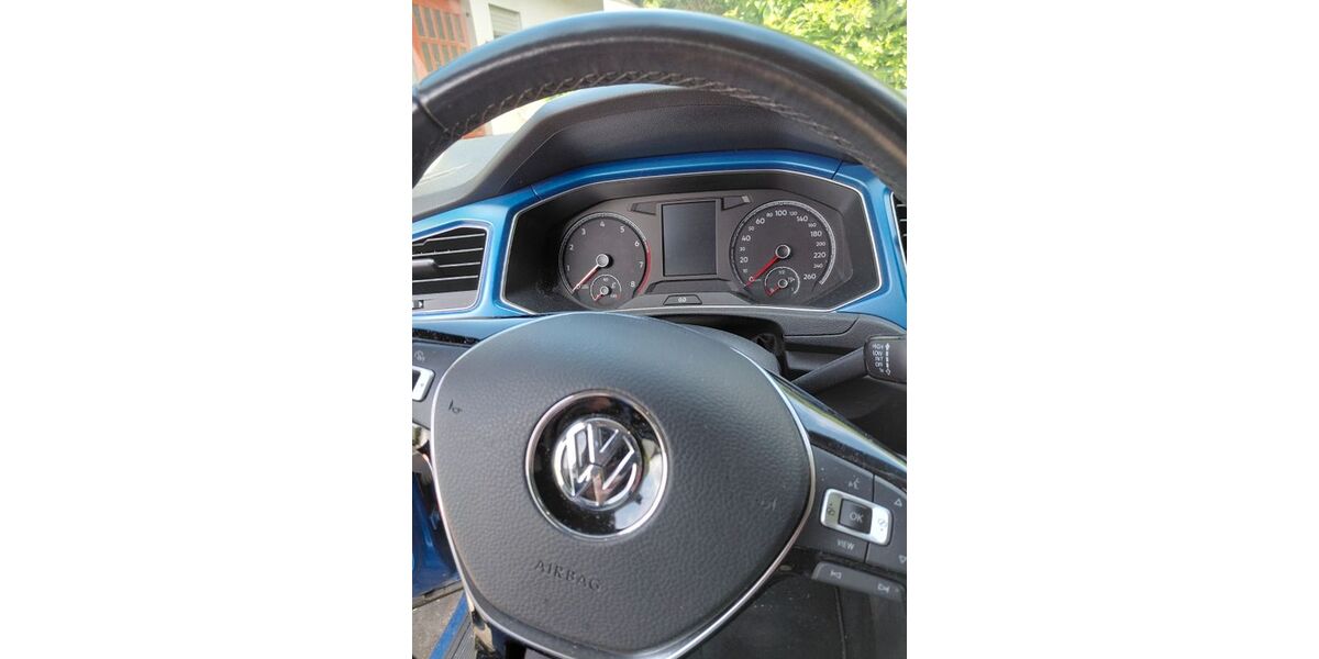 VW T-Roc 70.100 km 17.500 &euro; Tettnang 88069