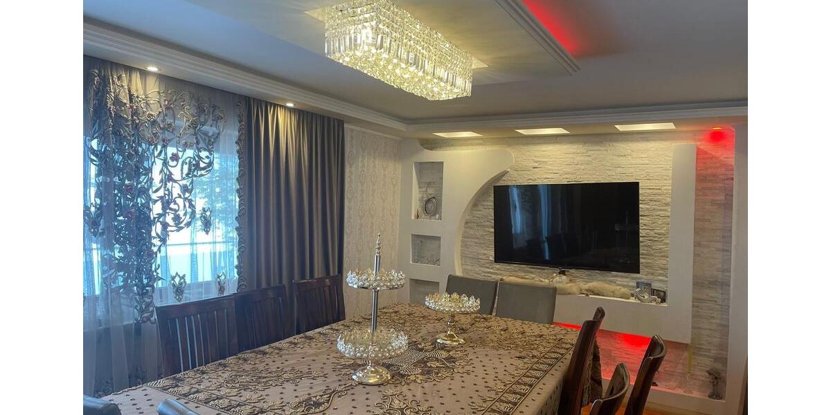 Einfamilienhaus Weingarten - 9 Zimmer, 170 m&sup2;, 810.000&euro; | Angebot:25219741