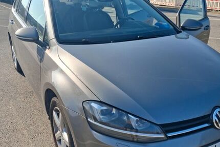 VW Golf Sportsvan 215.000 km 11.200 &euro; konstanz 78467