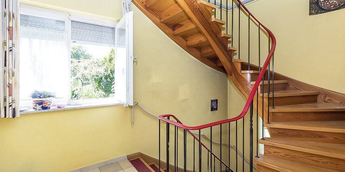 Einfamilienhaus Überlingen - 1 Zimmer, 240 m&sup2;, 750.000&euro; | Angebot:25681830