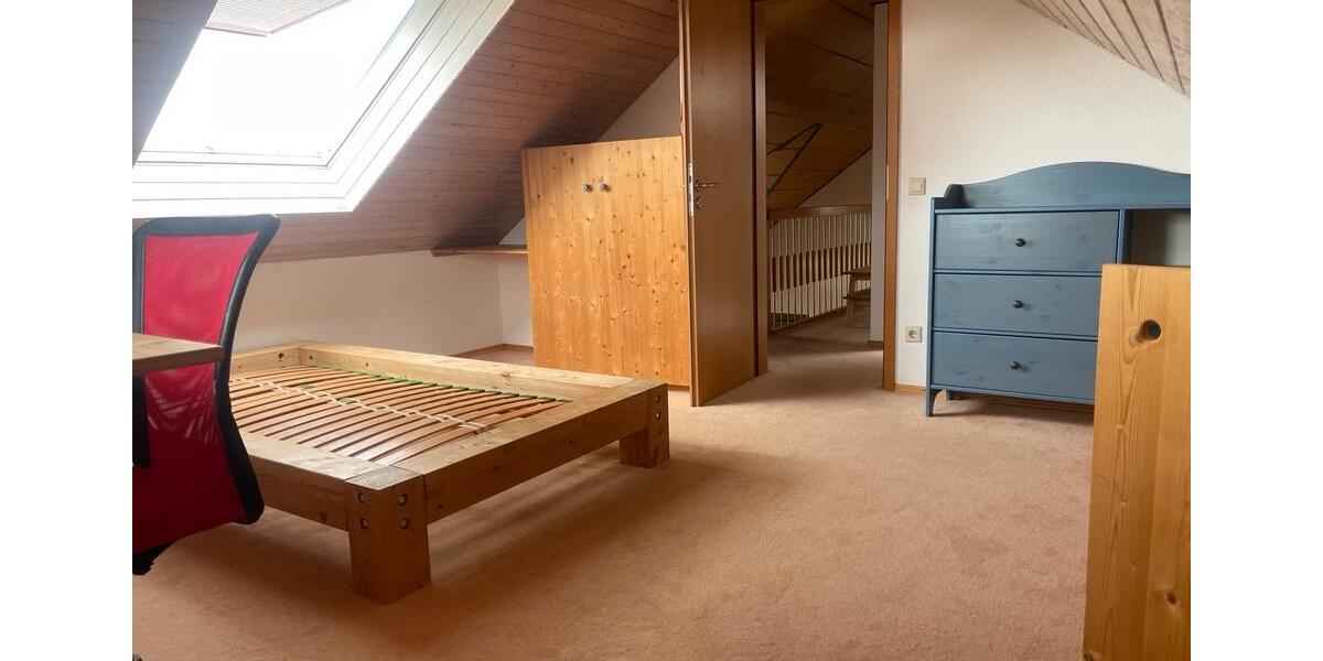 Dachgeschoßwohnung Friedrichshafen Ailingen - 6 Zimmer, 599.000&euro; | Angebot:21174379