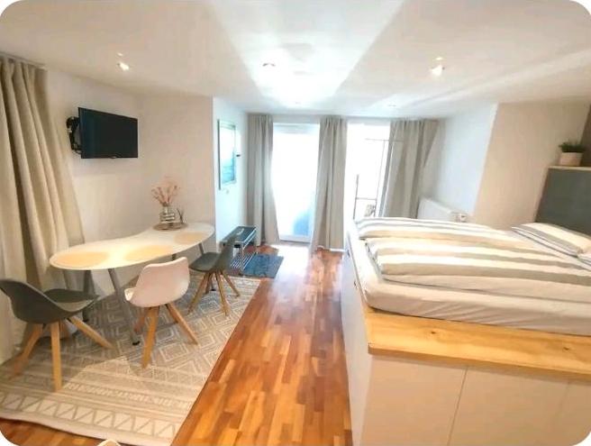 Mehrfamilienhaus, Wohnhaus Oberteuringen - 11 Zimmer, 315 m&sup2;, 985.000&euro; | Angebot:26190718