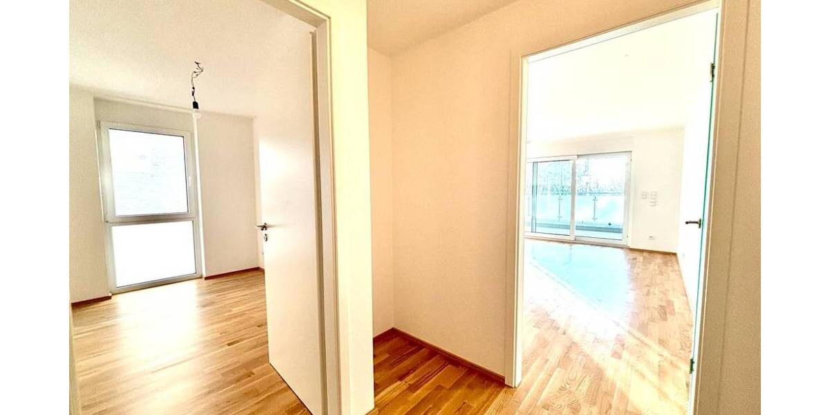 Etagenwohnung Friedrichshafen Hofen - 3 Zimmer, 80 m&sup2;, 1.430&euro; | Angebot:26027676