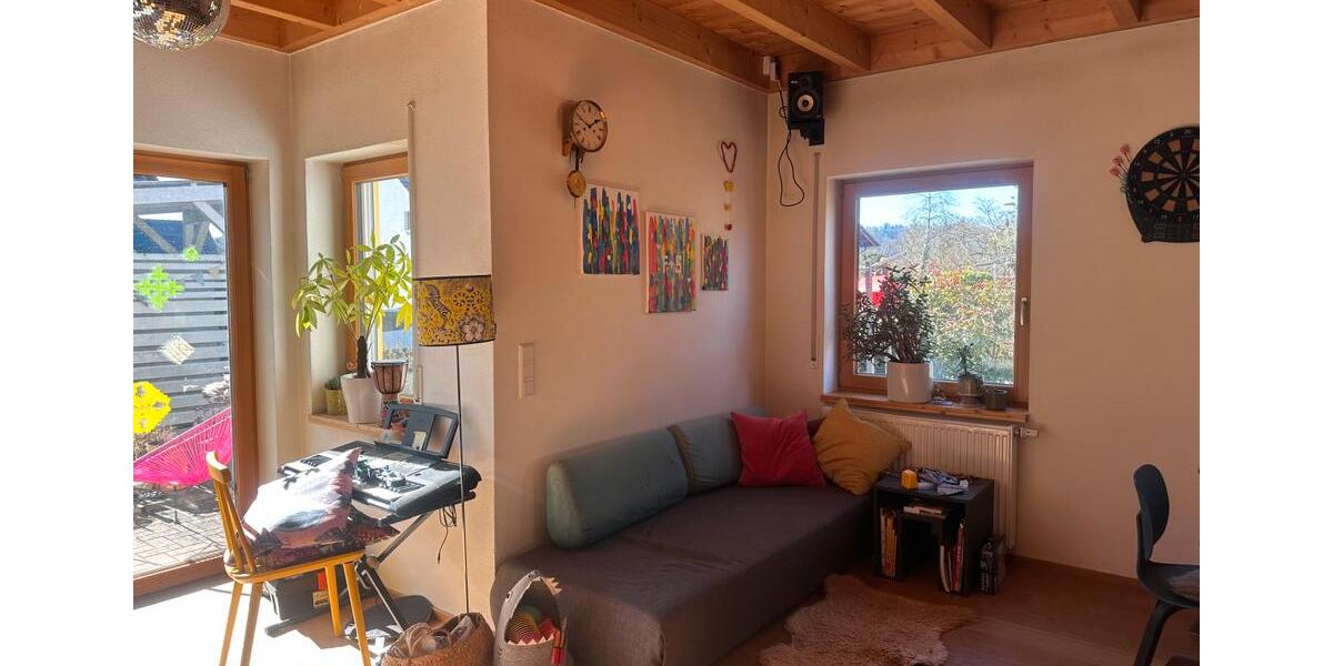 Einfamilienhaus Überlingen - 8 Zimmer, 215 m&sup2;, 780.000&euro; | Angebot:25721684