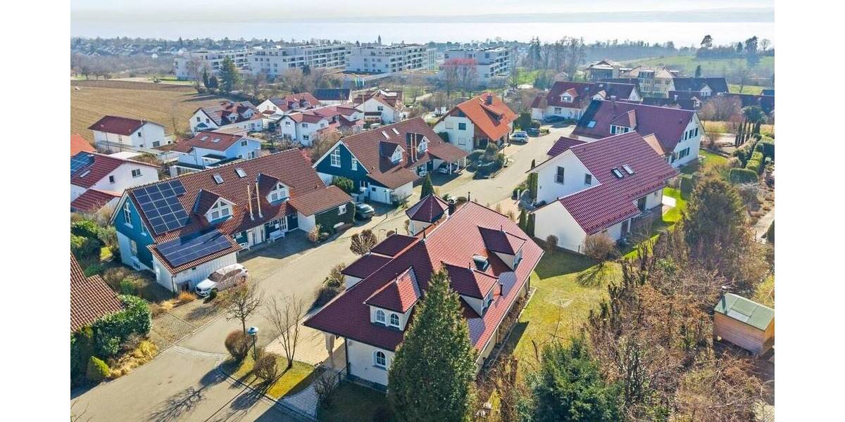 Einfamilienhaus Daisendorf - 8 Zimmer, 230 m&sup2;, 1.295.000&euro; | Angebot:26015686
