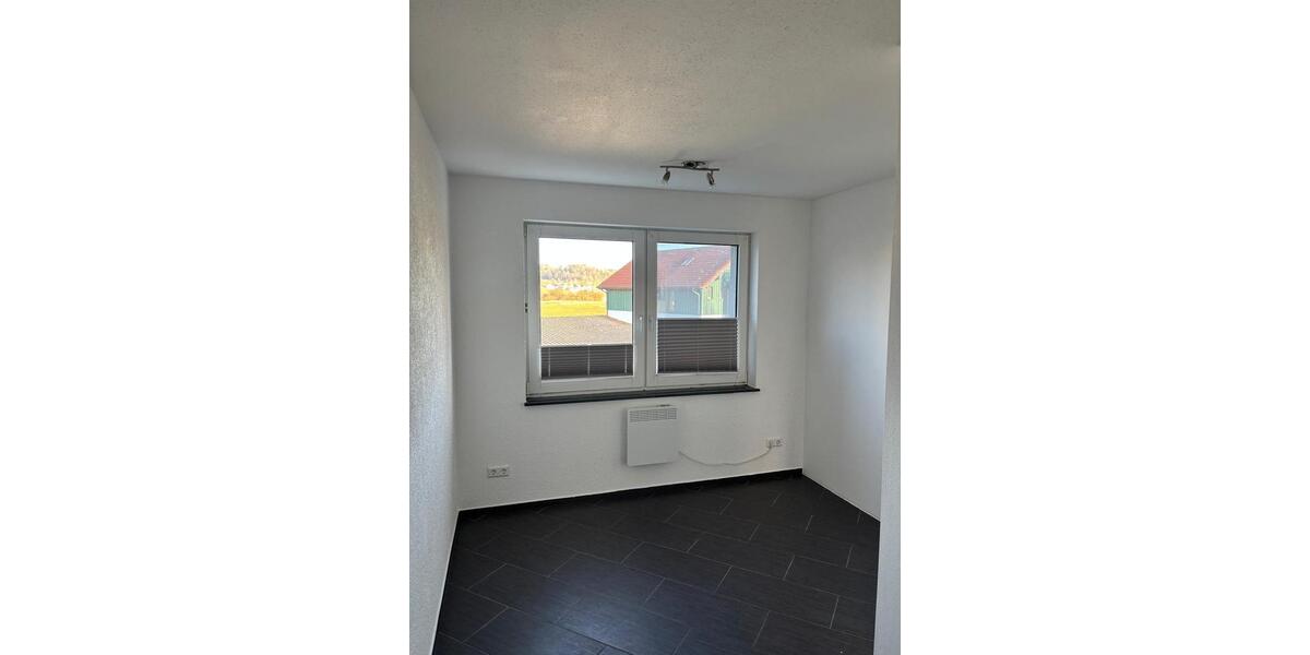 Etagenwohnung Wilhelmsdorf - 3.5 Zimmer, 75 m&sup2;, 1.395&euro; | Angebot:25351953