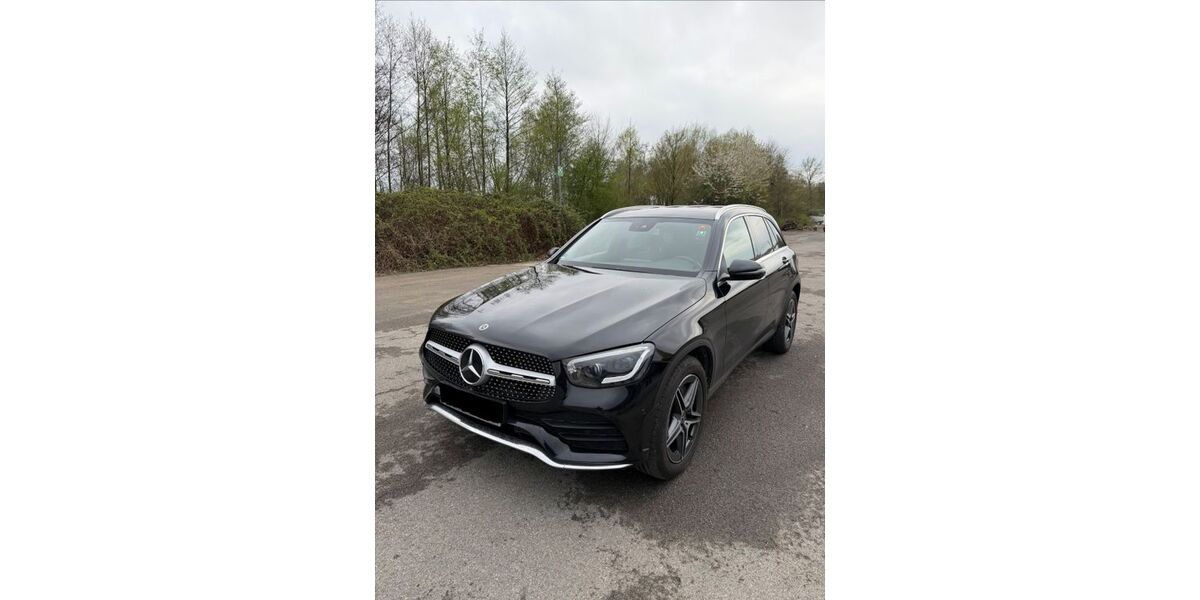 Mercedes-Benz GLC 300 91.000 km 39.800 &euro; Friedrichshafen 88046