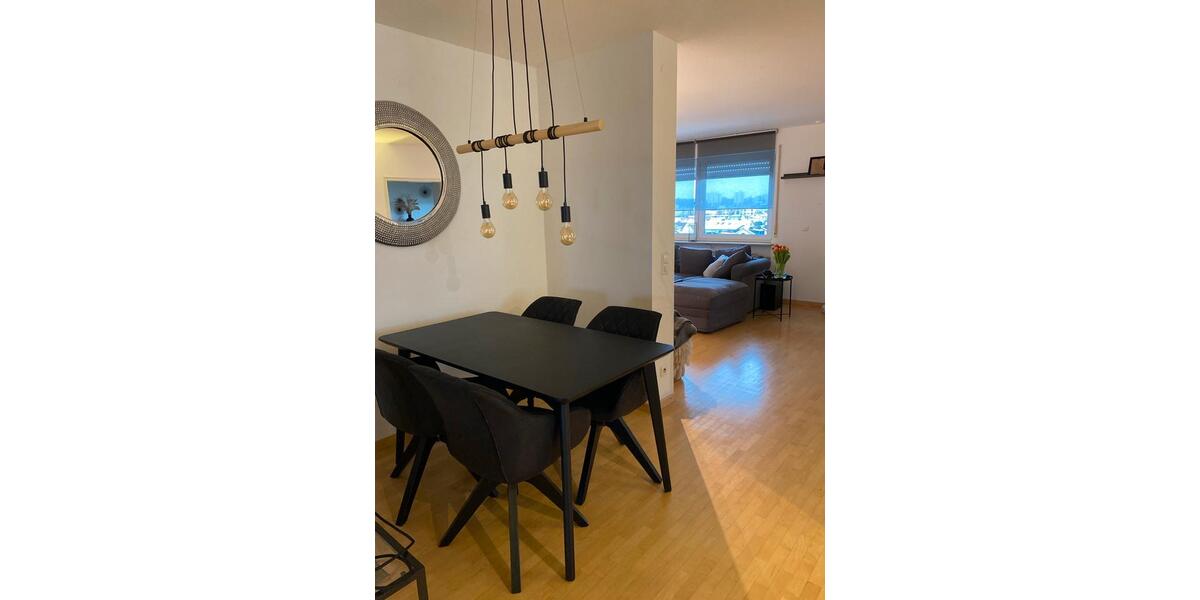 Etagenwohnung Friedrichshafen - 3.5 Zimmer, 93 m&sup2;, 325.000&euro; | Angebot:25768092