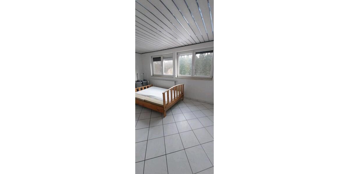 Dachgeschoßwohnung Eriskirch - 3 Zimmer, 66 m&sup2;, 1.100&euro; | Angebot:25446980
