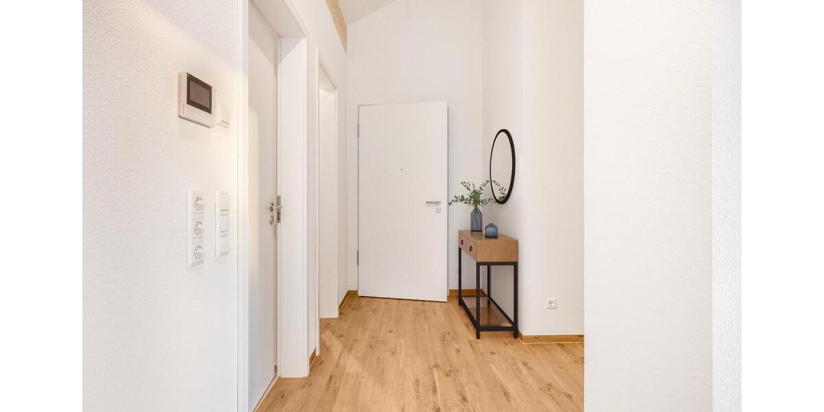 Dachgeschoßwohnung Markdorf - 3 Zimmer, 102 m&sup2;, 1.718&euro; | Angebot:25613593