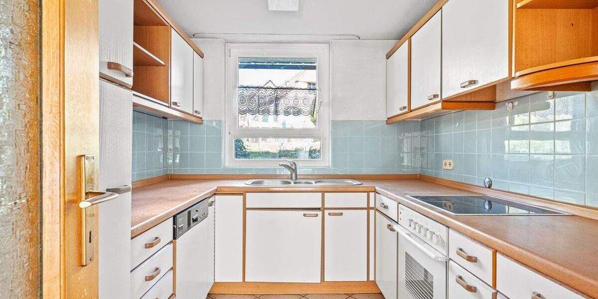 Mehrfamilienhaus, Wohnhaus Konstanz Allmannsdorf - 9 Zimmer, 217 m&sup2;, 940.000&euro; | Angebot:25731015