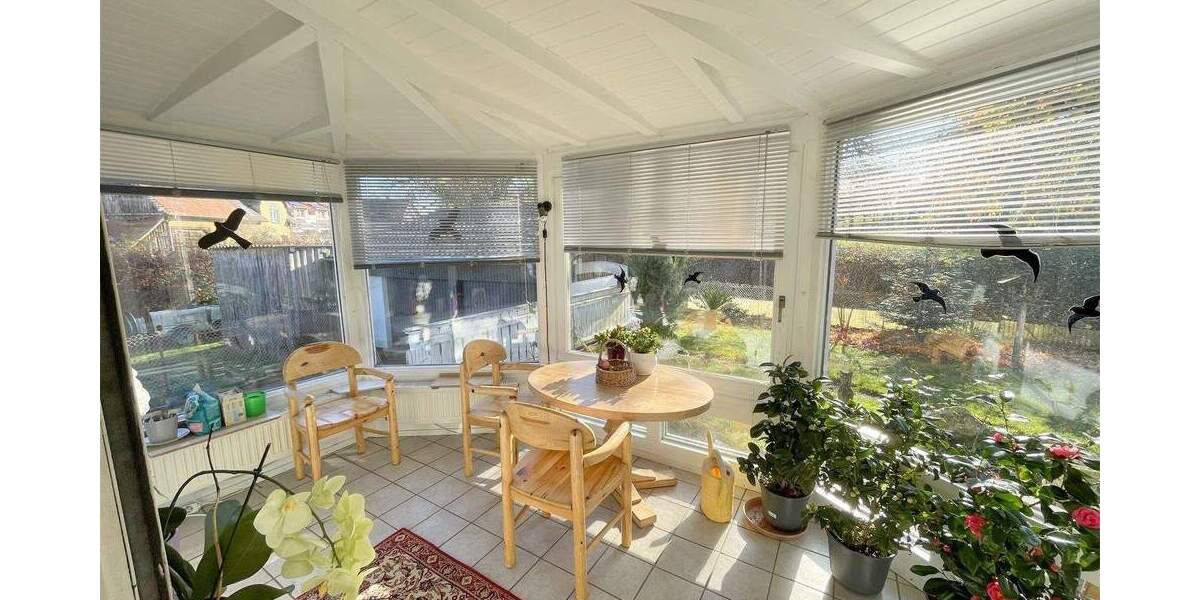 Einfamilienhaus Stetten - 8 Zimmer, 220 m&sup2;, 749.000&euro; | Angebot:25771243
