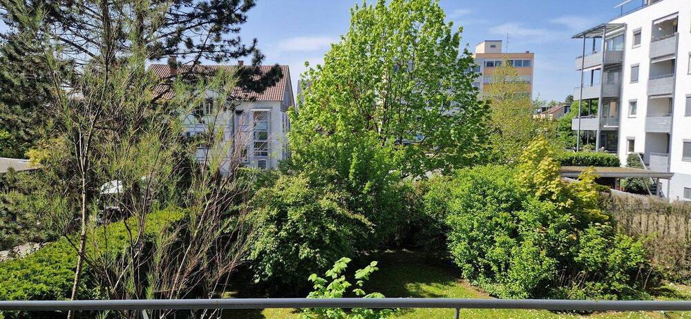 Etagenwohnung Konstanz Petershausen - 4 Zimmer, 90 m&sup2;, 1.950&euro; | Angebot:26886228