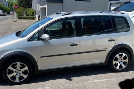 VW Touran 93.000 km 7.500 &euro; Konstanz 78467