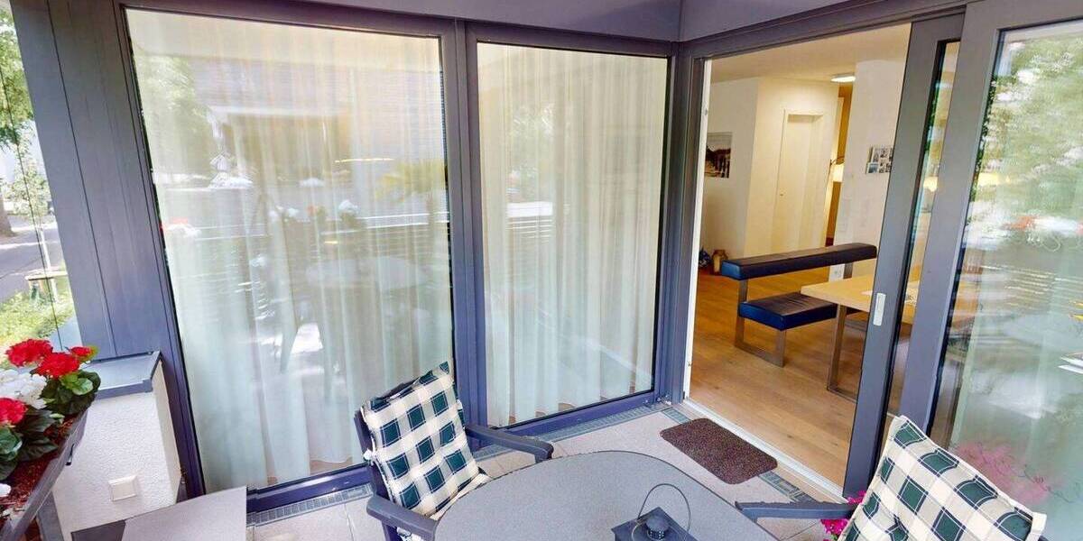 Etagenwohnung Friedrichshafen Zeppelindorf - 3 Zimmer, 101 m&sup2;, 1.690&euro; | Angebot:26891616
