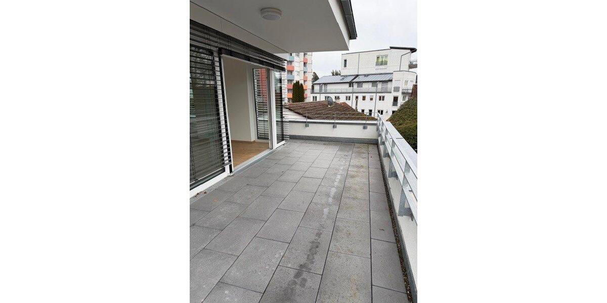 Dachgeschoßwohnung Überlingen - 3 Zimmer, 119 m&sup2;, 2.250&euro; | Angebot:26580201