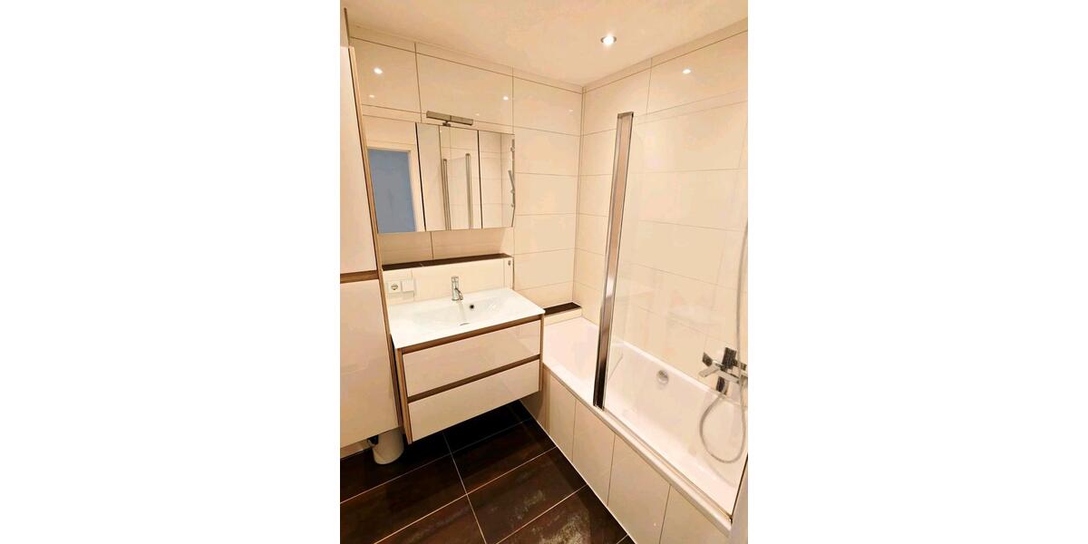 Hochparterre Eriskirch - 4 Zimmer, 85 m&sup2;, 349.000&euro; | Angebot:26987243