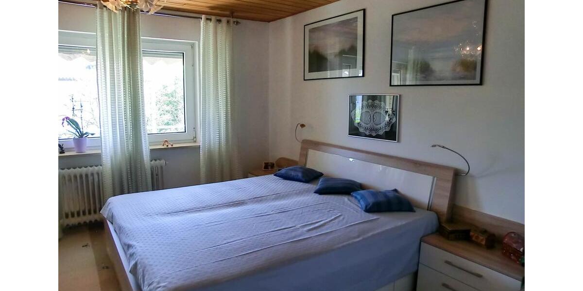Etagenwohnung Friedrichshafen - 3 Zimmer, 80 m&sup2;, 1.075&euro; | Angebot:25645774
