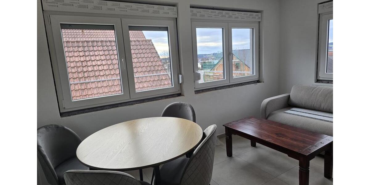 Etagenwohnung Weingarten - 3 Zimmer, 80 m&sup2;, 1.450&euro; | Angebot:25236124