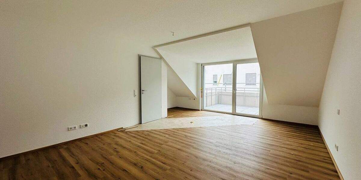 Etagenwohnung Ravensburg Innenstadt - 3 Zimmer, 96 m&sup2;, 1.450&euro; | Angebot:25745024