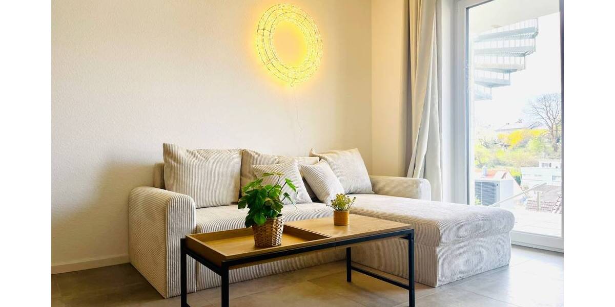 Etagenwohnung Tettnang - 2 Zimmer, 80 m&sup2;, 1.450&euro; | Angebot:25671543