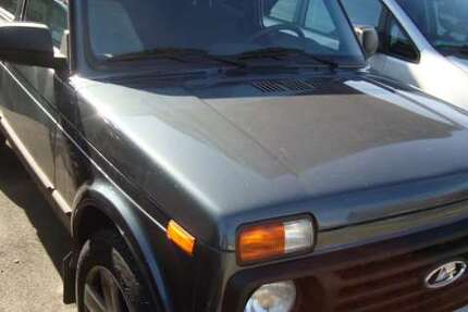 Lada 4x4 15.000 km 16.900 &euro; Blitzenreute 88273