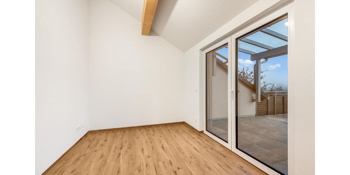 Dachgeschoßwohnung Markdorf - 4 Zimmer, 102 m&sup2;, 1.728&euro; | Angebot:25637932