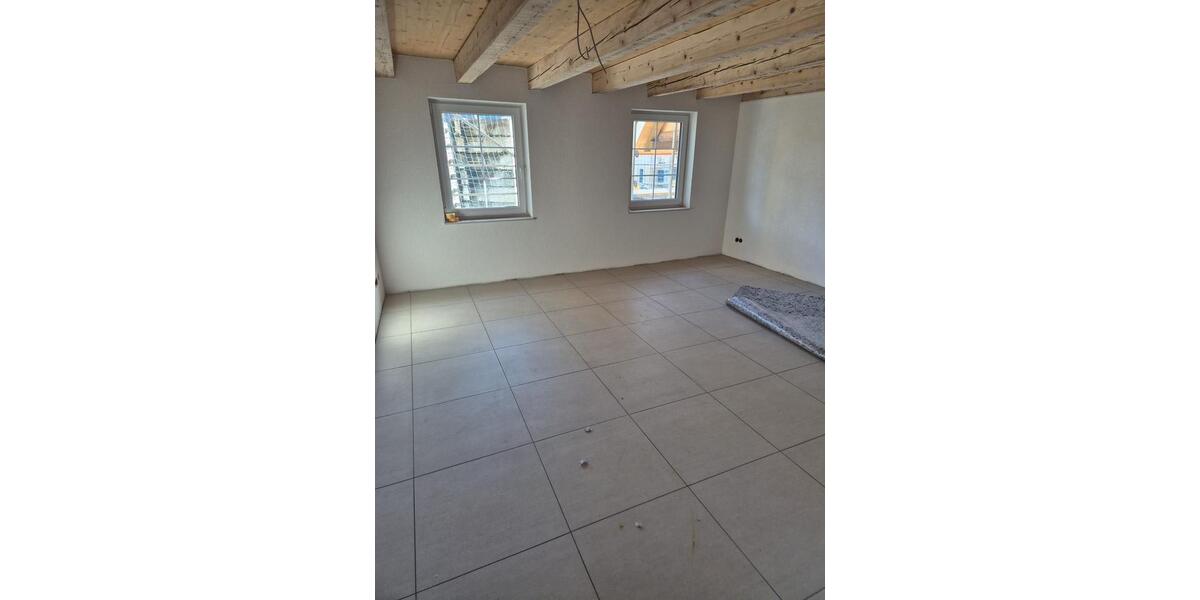 Etagenwohnung Meersburg - 3.5 Zimmer, 120 m&sup2;, 1.200&euro; | Angebot:25931283