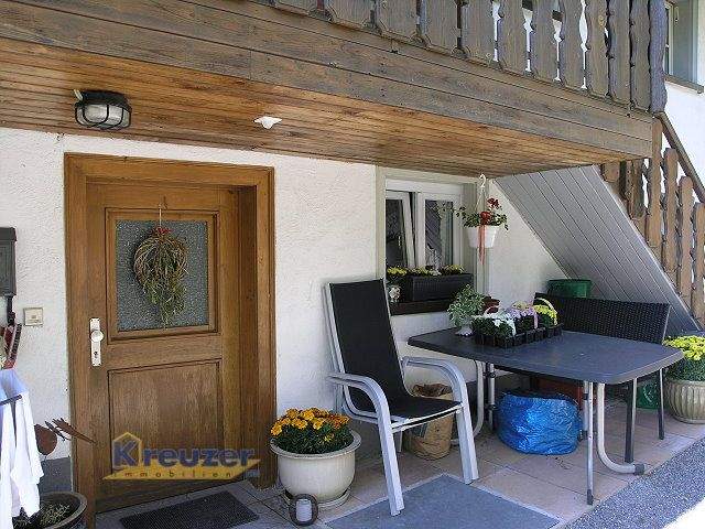 Etagenwohnung Ravensburg Südstadt - 6 Zimmer, 130 m&sup2;, 249.000&euro; | Angebot:25660659