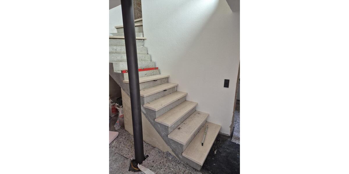 Etagenwohnung Meersburg - 3.5 Zimmer, 120 m&sup2;, 1.200&euro; | Angebot:25931283