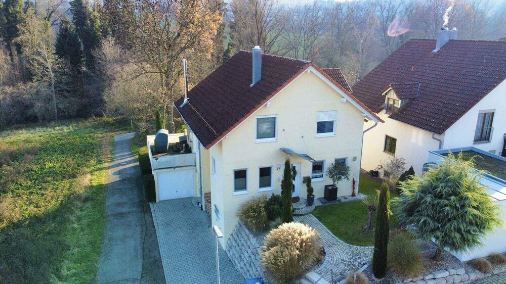 Mehrfamilienhaus, Wohnhaus Uhldingen-Mühlhofen Oberuhldingen - 7 Zimmer, 207 m&sup2;, 880.000&euro; | Angebot:25732882