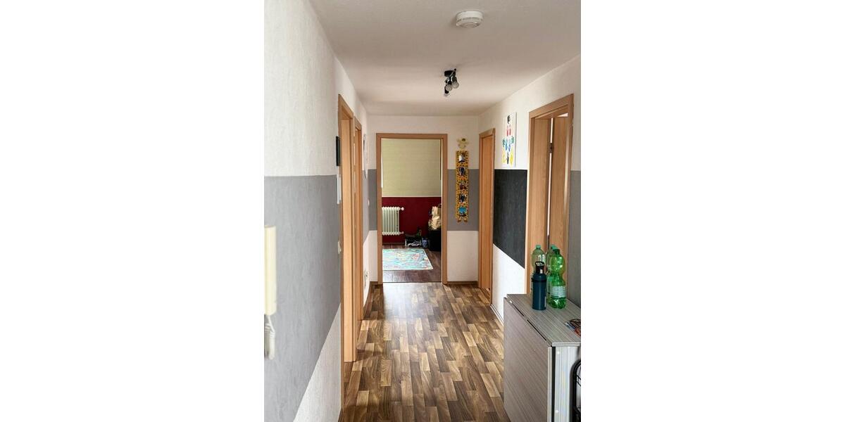 Dachgeschoßwohnung Weingarten - 3.5 Zimmer, 71 m&sup2;, 870&euro; | Angebot:26024478