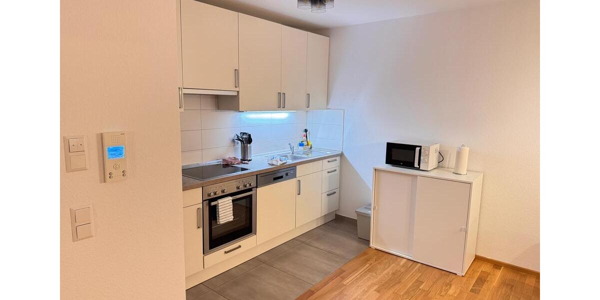 Etagenwohnung Friedrichshafen - 2.5 Zimmer, 72 m&sup2;, 1.629&euro; | Angebot:25920937