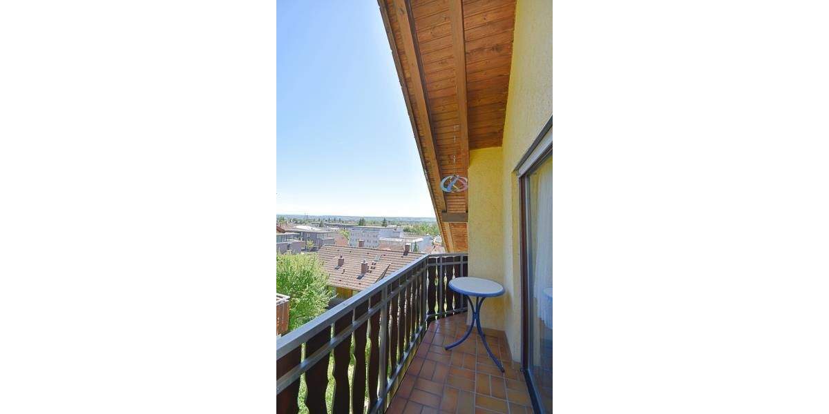 Doppelhaushälfte Konstanz Königsbau - 6 Zimmer, 120 m&sup2;, 785.000&euro; | Angebot:25688076