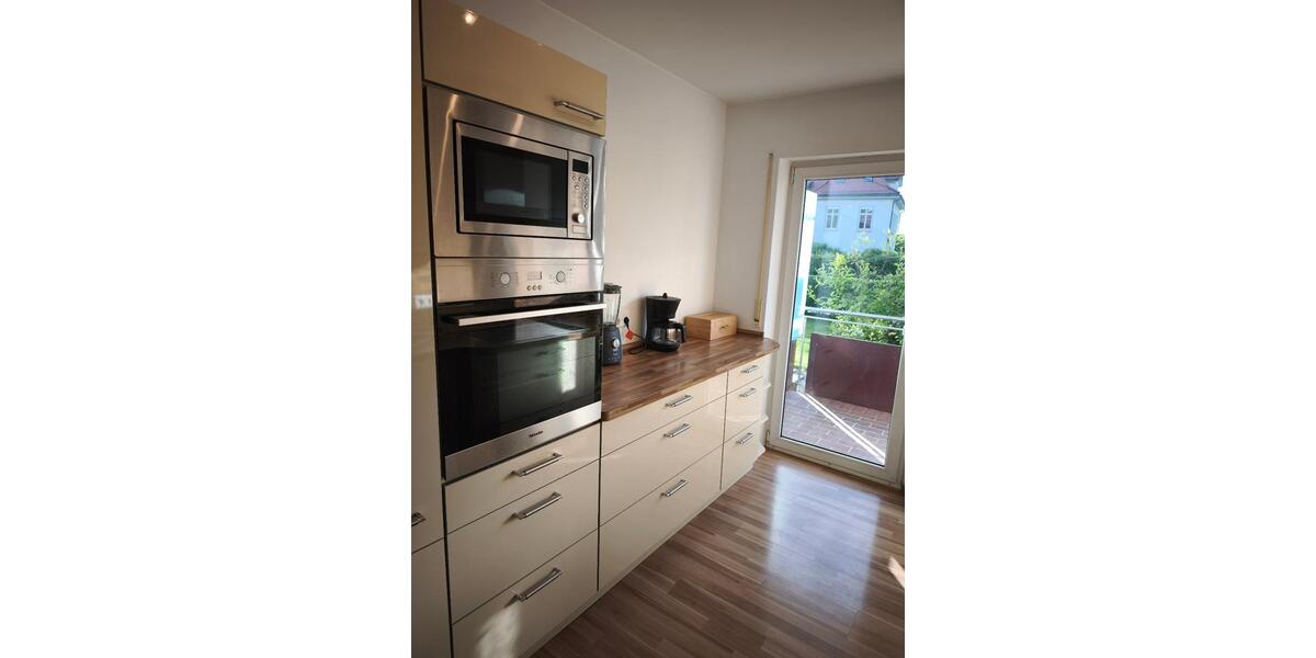 Erdgeschoßwohnung Ravensburg Eschach - 3.5 Zimmer, 82 m&sup2;, 1.200&euro; | Angebot:26557858