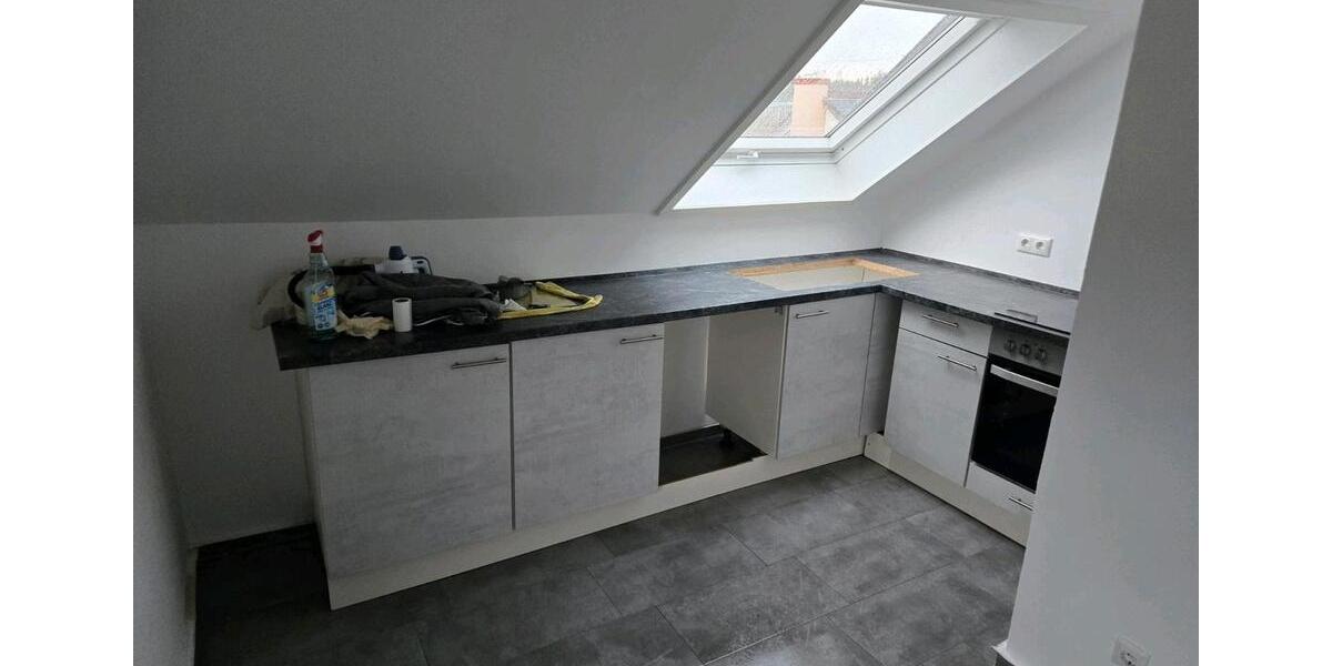 Dachgeschoßwohnung Oberteuringen - 2 Zimmer, 55 m&sup2;, 960&euro; | Angebot:26023518