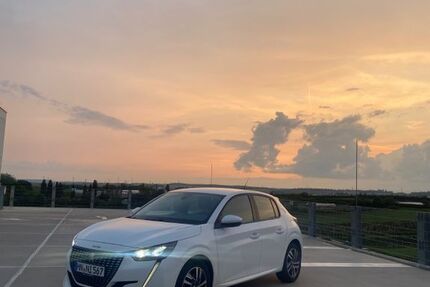Peugeot 208 86.000 km 10.650 &euro; Friedrichshafen 88046