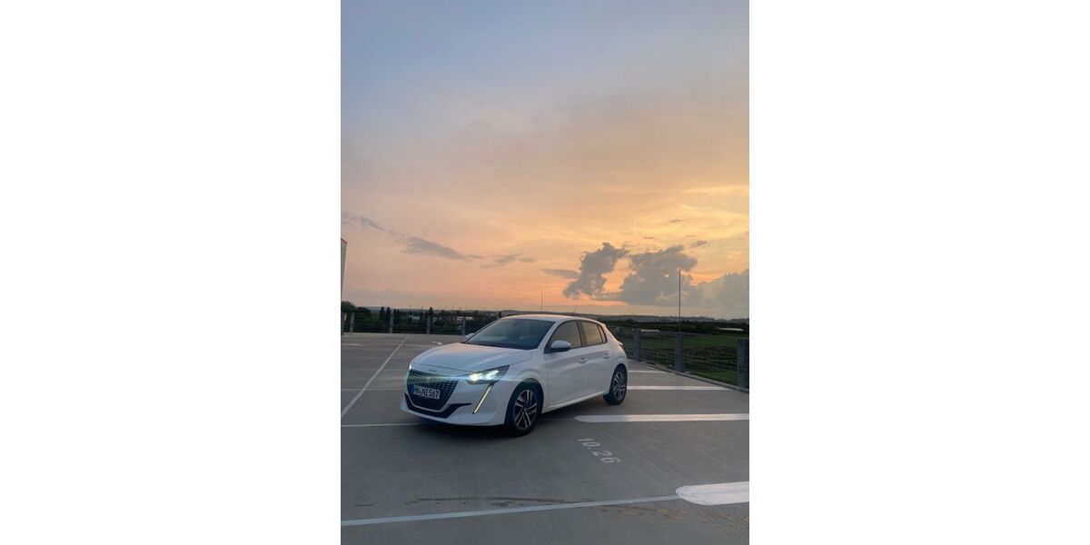 Peugeot 208 86.000 km 10.650 &euro; Friedrichshafen 88046