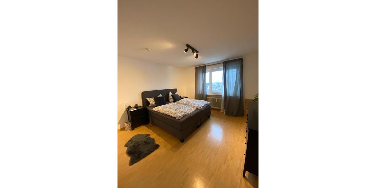 Etagenwohnung Friedrichshafen - 3.5 Zimmer, 93 m&sup2;, 325.000&euro; | Angebot:25768092