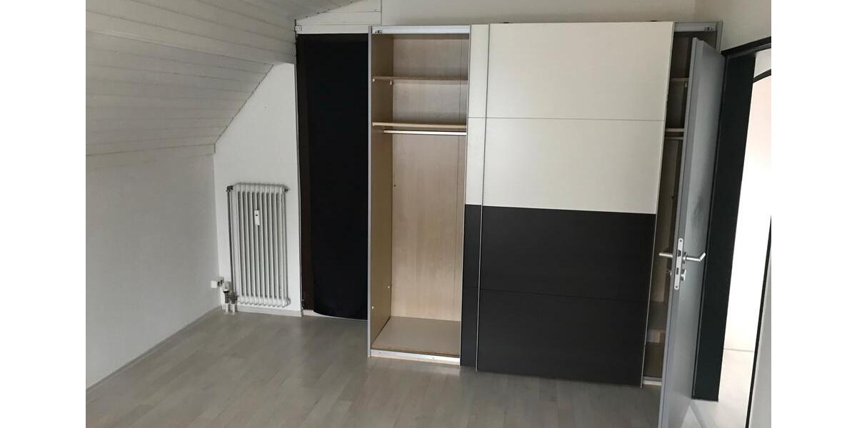 Dachgeschoßwohnung Ravensburg - 3.5 Zimmer, 102 m&sup2;, 490.000&euro; | Angebot:23863718