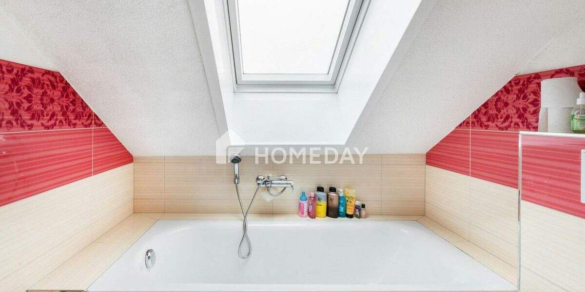 Etagenwohnung Lochbrücke Lochbrücke - 4 Zimmer, 85 m&sup2;, 305.000&euro; | Angebot:25737609