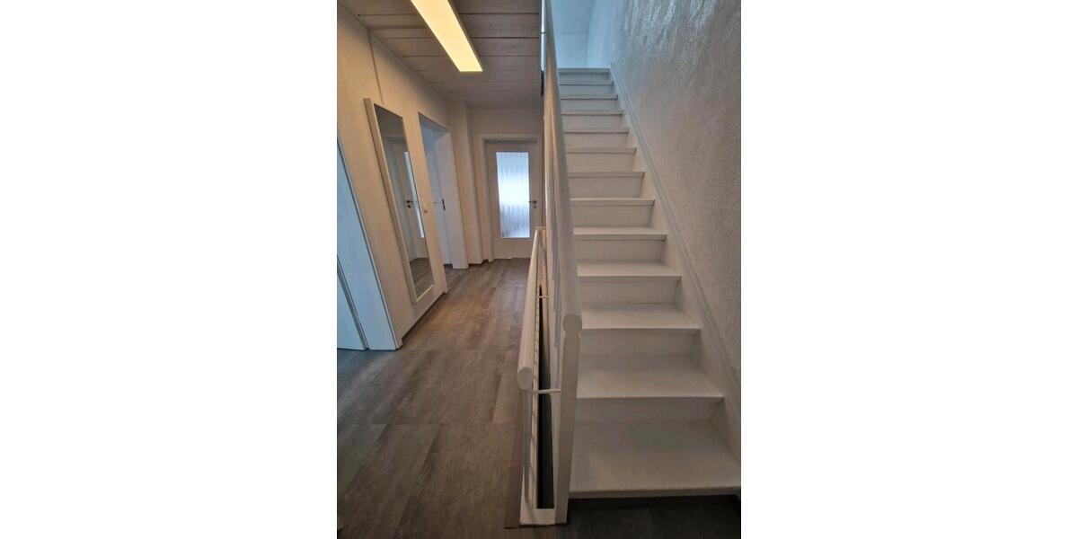 Reihenhaus Friedrichshafen Allmannsweiler - 5 Zimmer, 135 m&sup2;, 550.000&euro; | Angebot:26517904