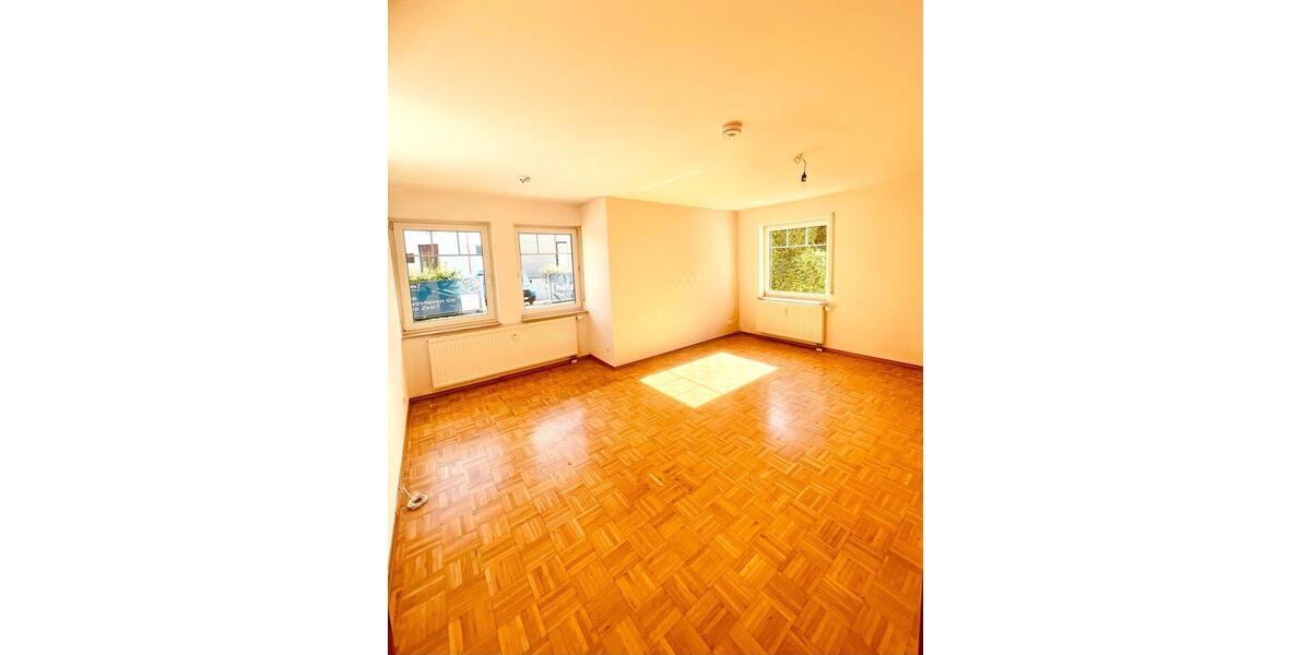 Hochparterre Ravensburg - 2.5 Zimmer, 70 m&sup2;, 280.000&euro; | Angebot:27615361