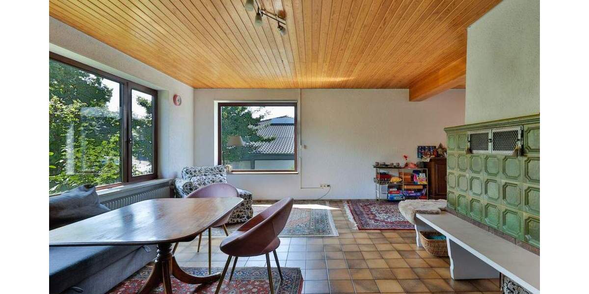 Mehrfamilienhaus, Wohnhaus Konstanz Dettingen - 8 Zimmer, 182 m&sup2;, 880.000&euro; | Angebot:25800335