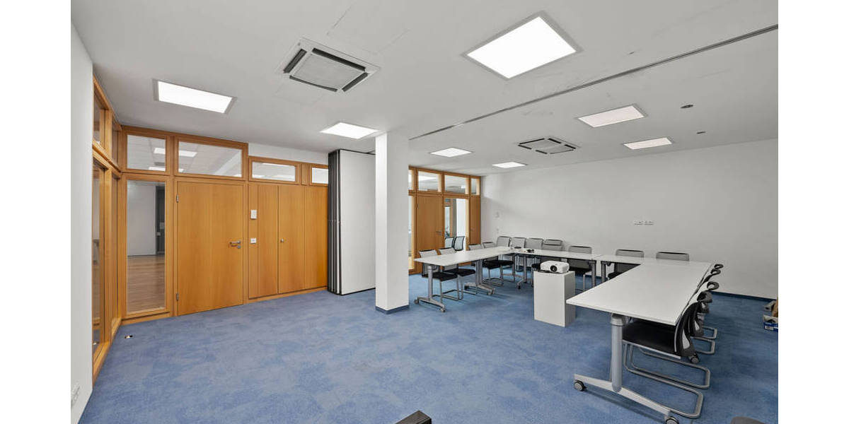 Gewerbeobjekt Ravensburg Innenstadt - 1 Zimmer, 755 m&sup2;, 8.300&euro; | Angebot:25663681