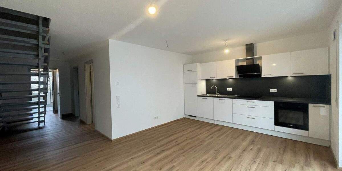 Etagenwohnung Ravensburg Innenstadt - 3 Zimmer, 96 m&sup2;, 1.490&euro; | Angebot:25690395