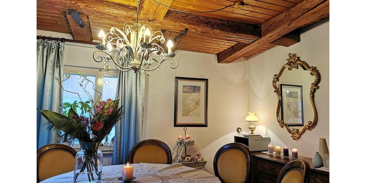 Einfamilienhaus Stetten - 8 Zimmer, 150 m&sup2;, 389.000&euro; | Angebot:26409208
