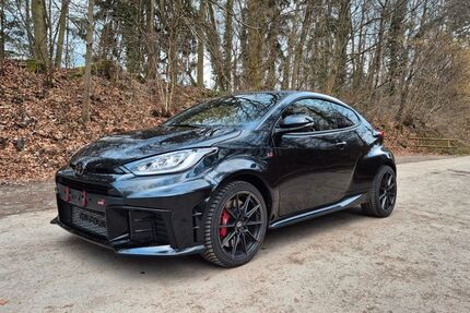 Toyota Yaris 6.830 km 46.500 &euro; Ravensburg 88212